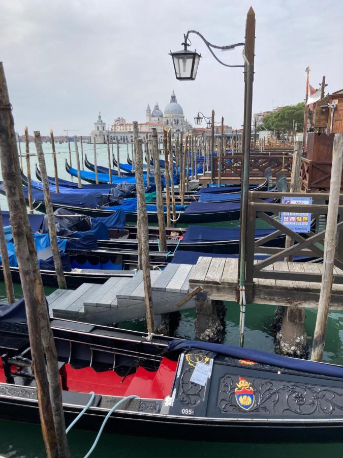 Venice Venezia ,Ghetto,Biennale, Campo Maddalena 외부 사진